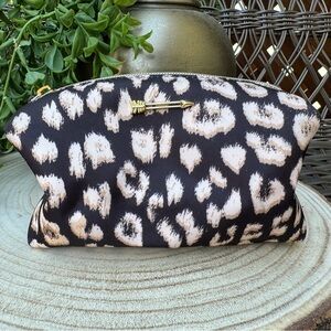 Stella & Dot Cheetah Print Black Nylon Cosmetic Bag, Gold Arrow